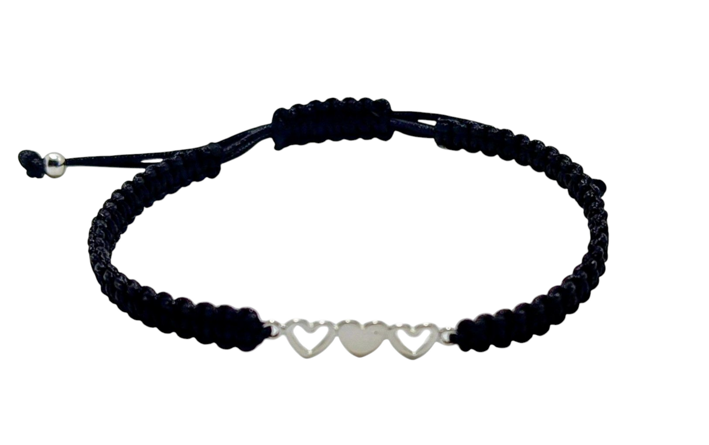 Pulsera de hilo con corazones de plata