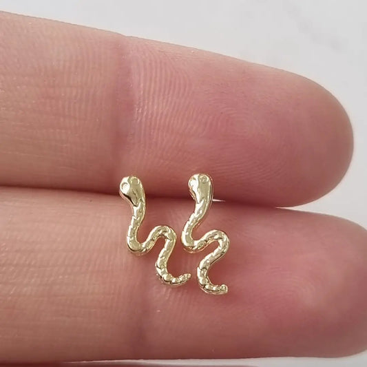 AROS SERPIENTE RELIEVE 11MM ORO