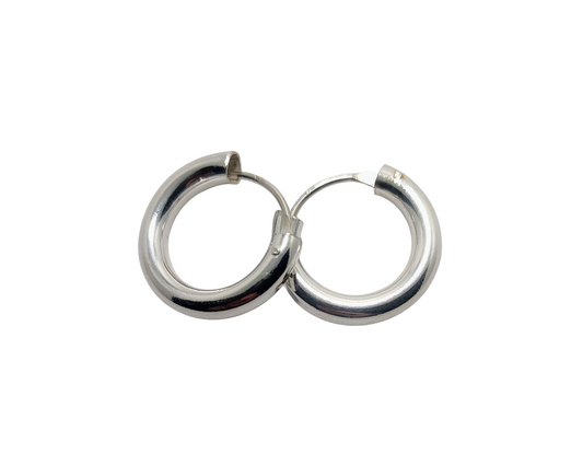 Argolla gruesa de plata de 925